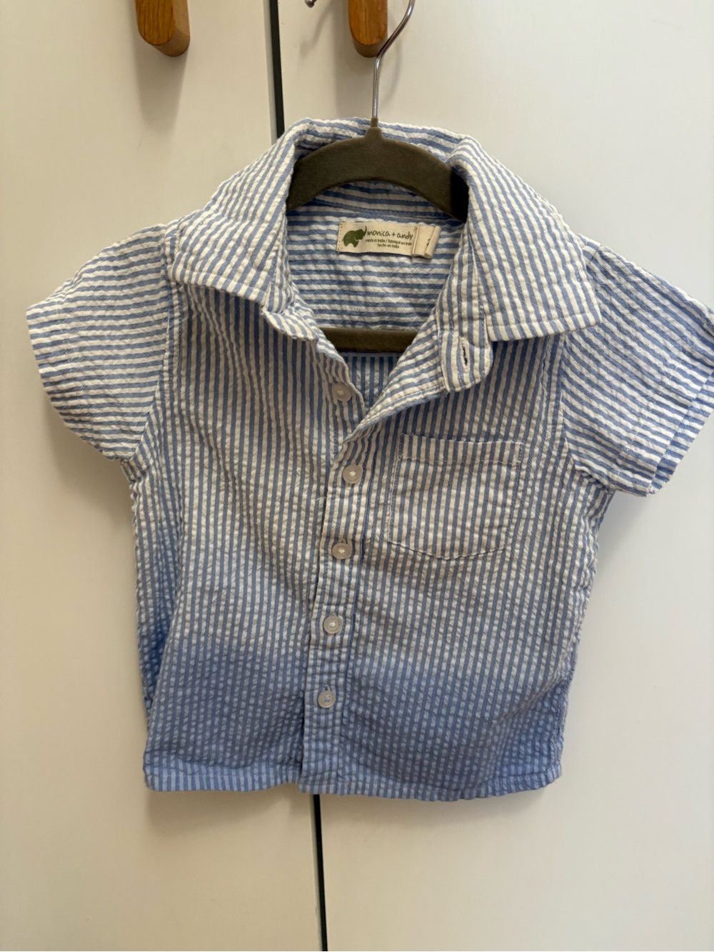 Monica + Andy Seersucker Blue White Striped toddler 2T button down Shirt